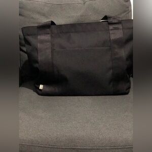 BEIS The BEISICS Tote in Black